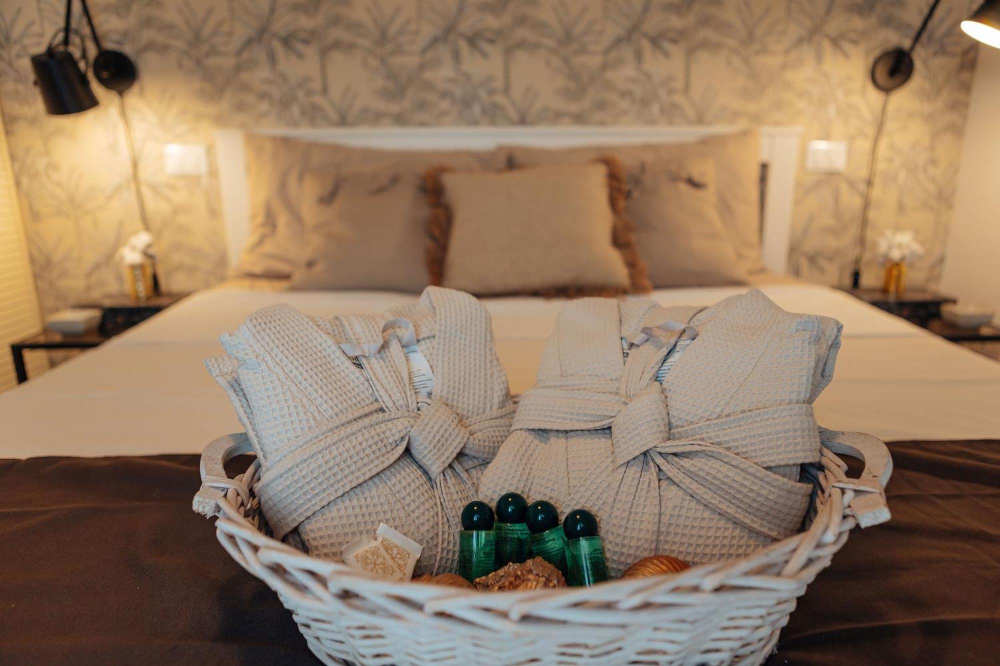 Suite 51 Luxury Home Pescara Esterno foto